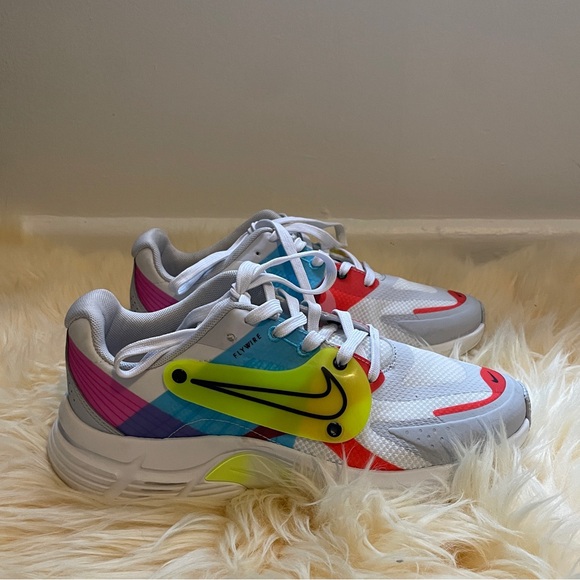 Nike Alphina 5000 Womens Size 8 White Orange Athletic Running Shoes Sneakers - Picture 2 of 7